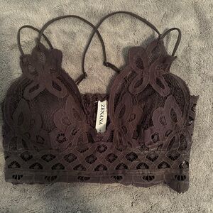 Zenana Outfitters Lace Bralette - Dark gray